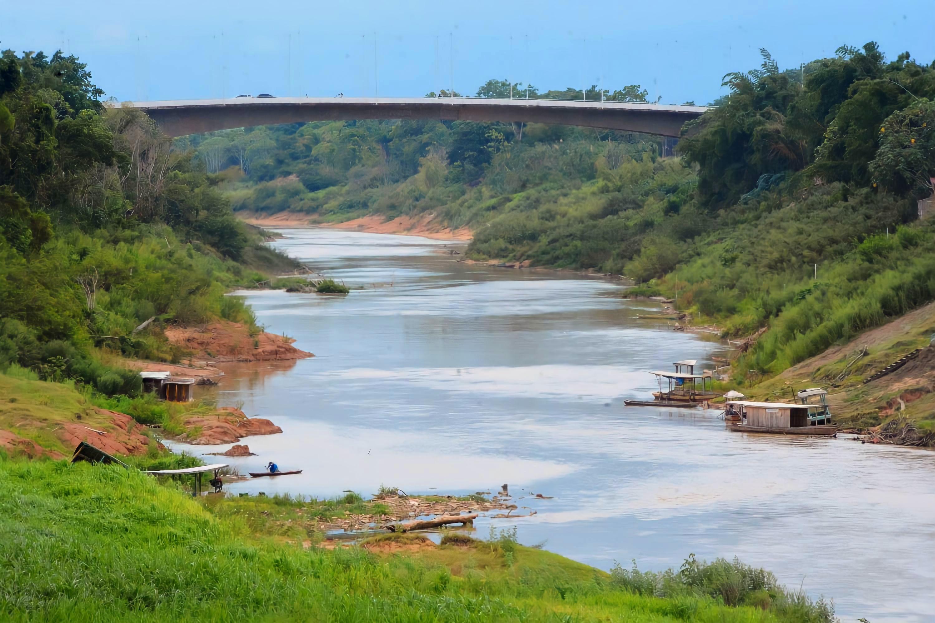 Rio Acre sobe 65 centímetros em 24 horas e ultrapassa 3 metros em Rio Branco